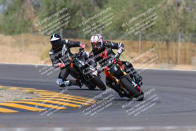 media/Oct-03-2022-Moto Forza (Mon) [[5f077a3730]]/Intermediate Group/Session 3 (Turn 3)/